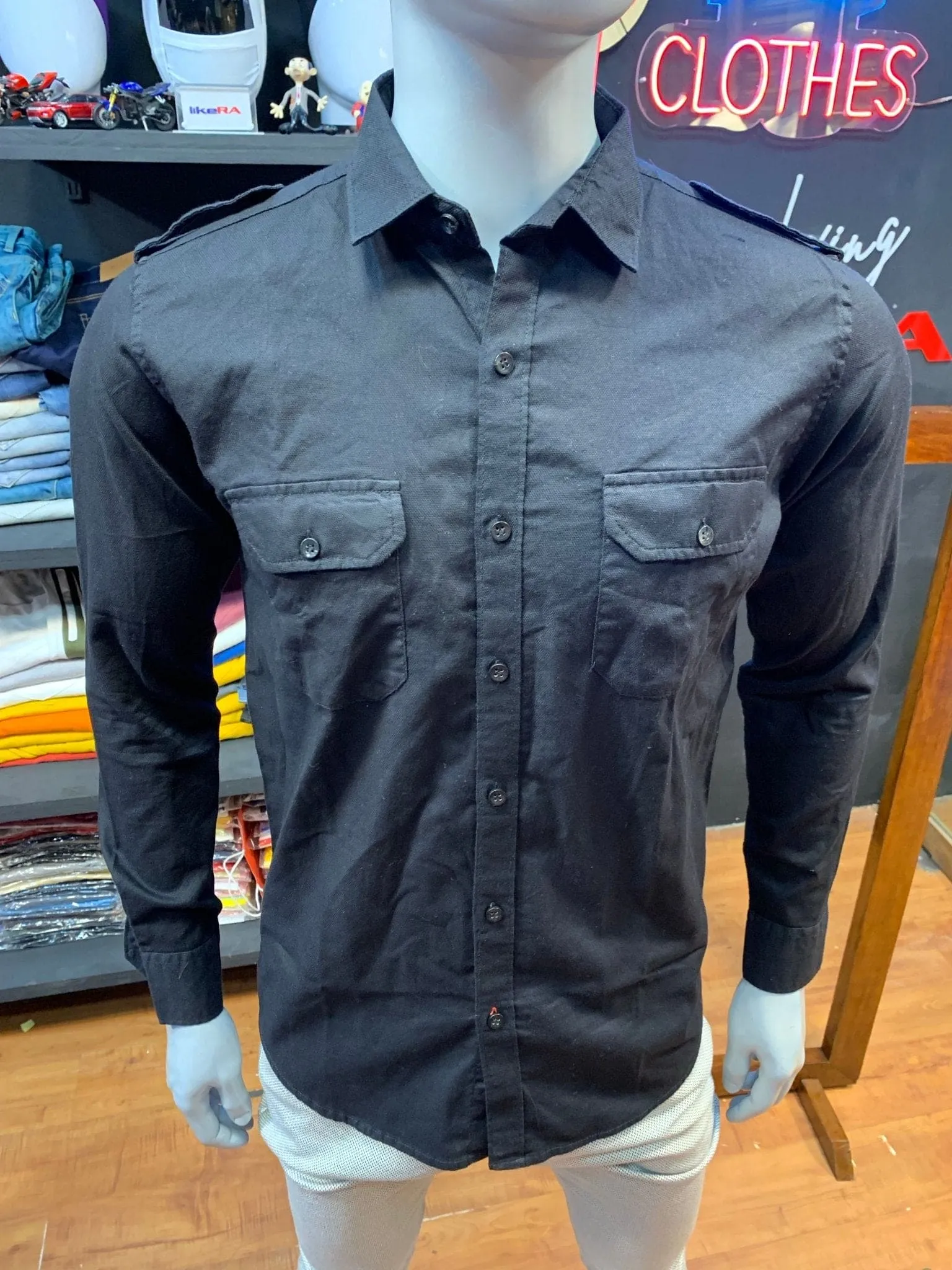 Black Normal Collar Double Pocket Double Flap Shirt