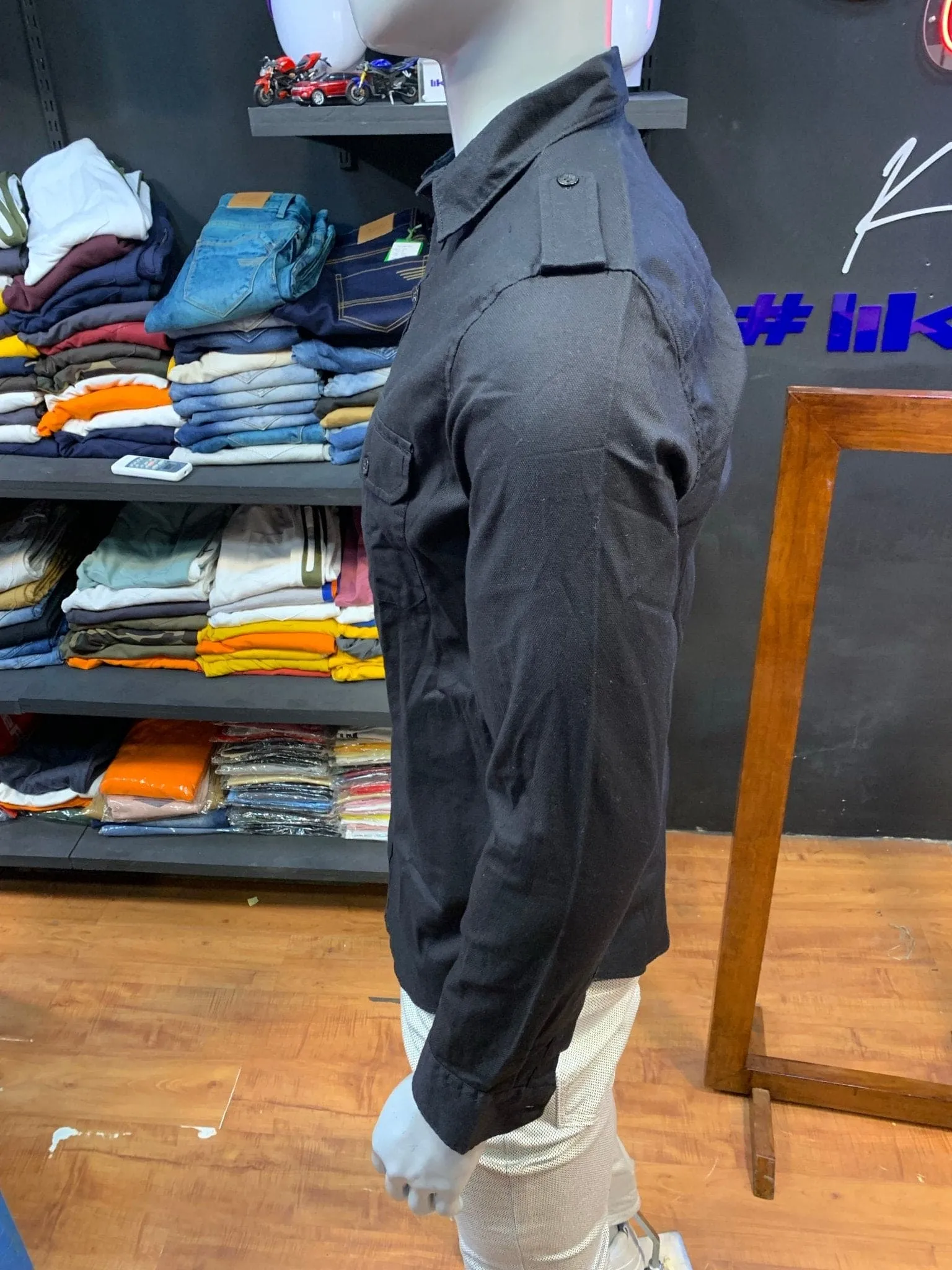 Black Normal Collar Double Pocket Double Flap Shirt