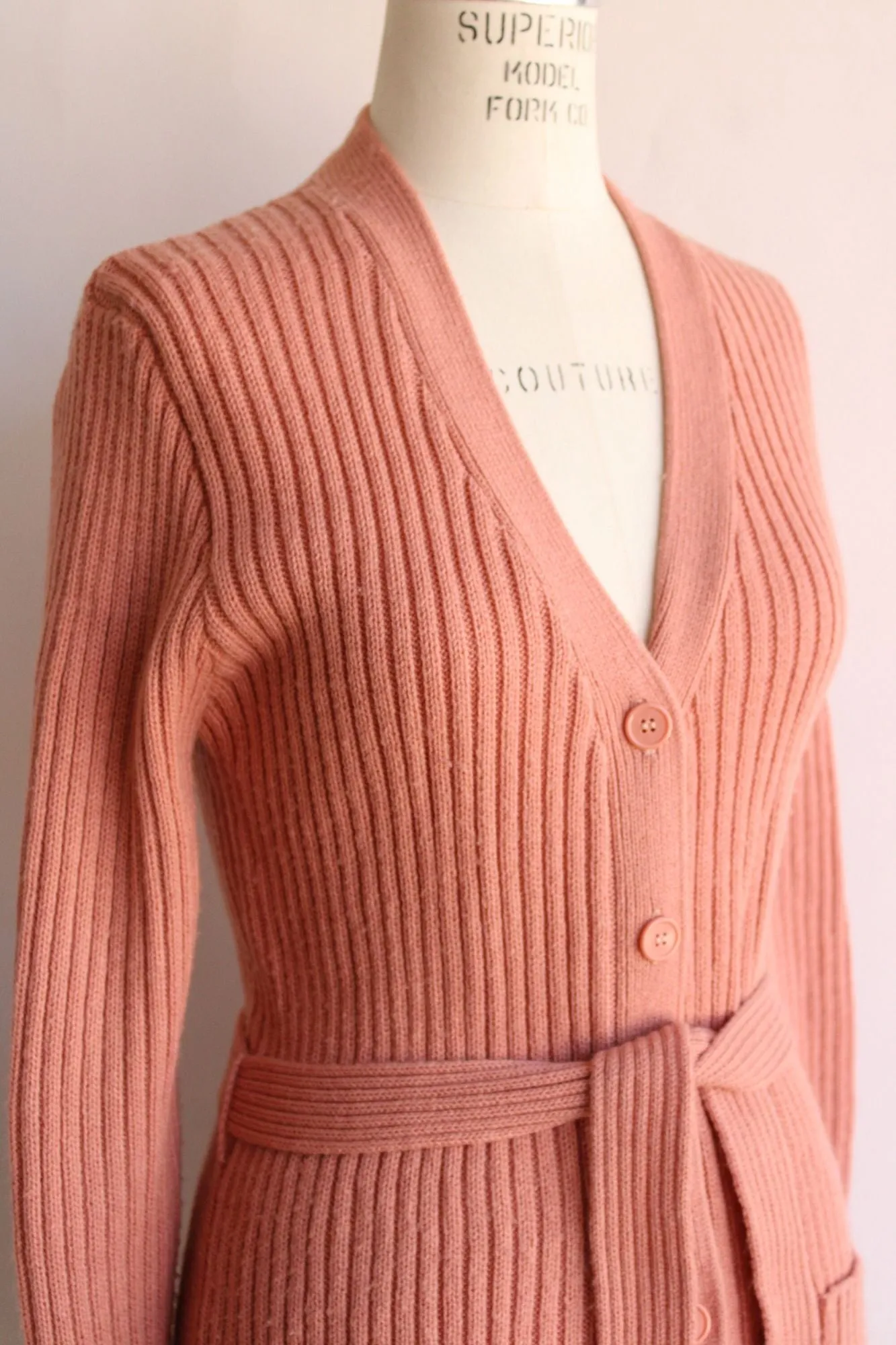 Vintage 1970s 1980s Sweater With Belt and Pockets